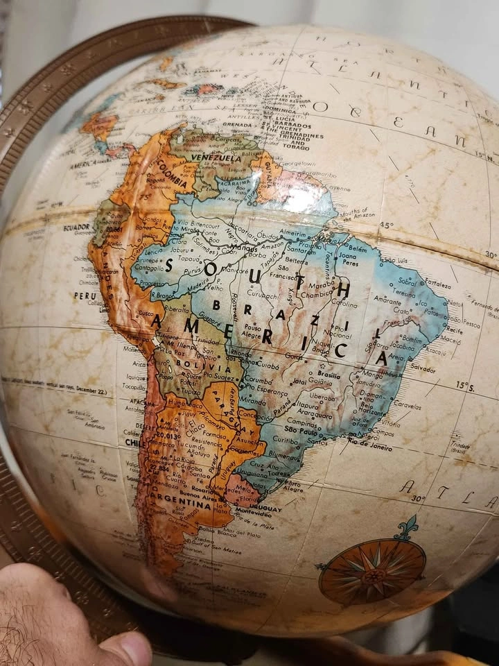 Vintage Replogle World Classic Series 12" Globe - photo 3