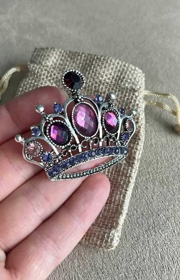 Crown Royal Brooch thumbnail
