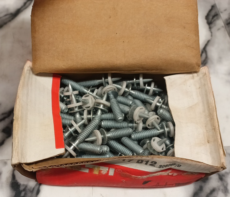 Hilti X-W6-20-17 D12 Box of 100 (Opened Old Stock) - photo 2