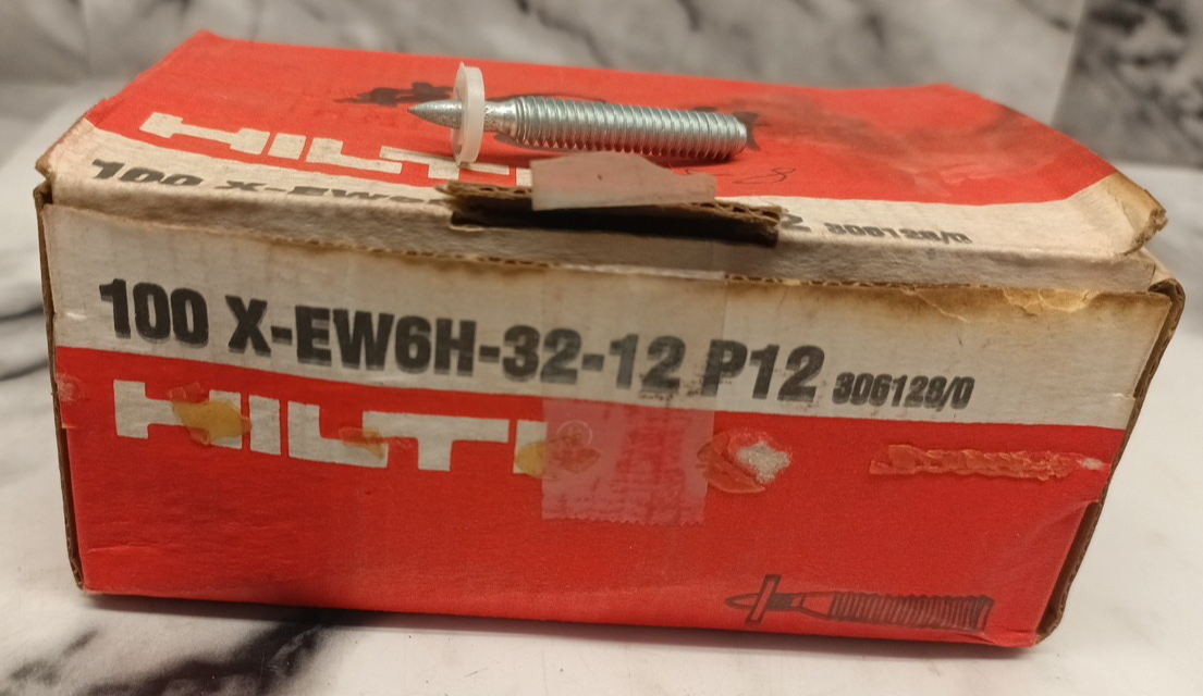 Hilti X-EW6H-32-12 P12 Threaded Stud - 100 in Box