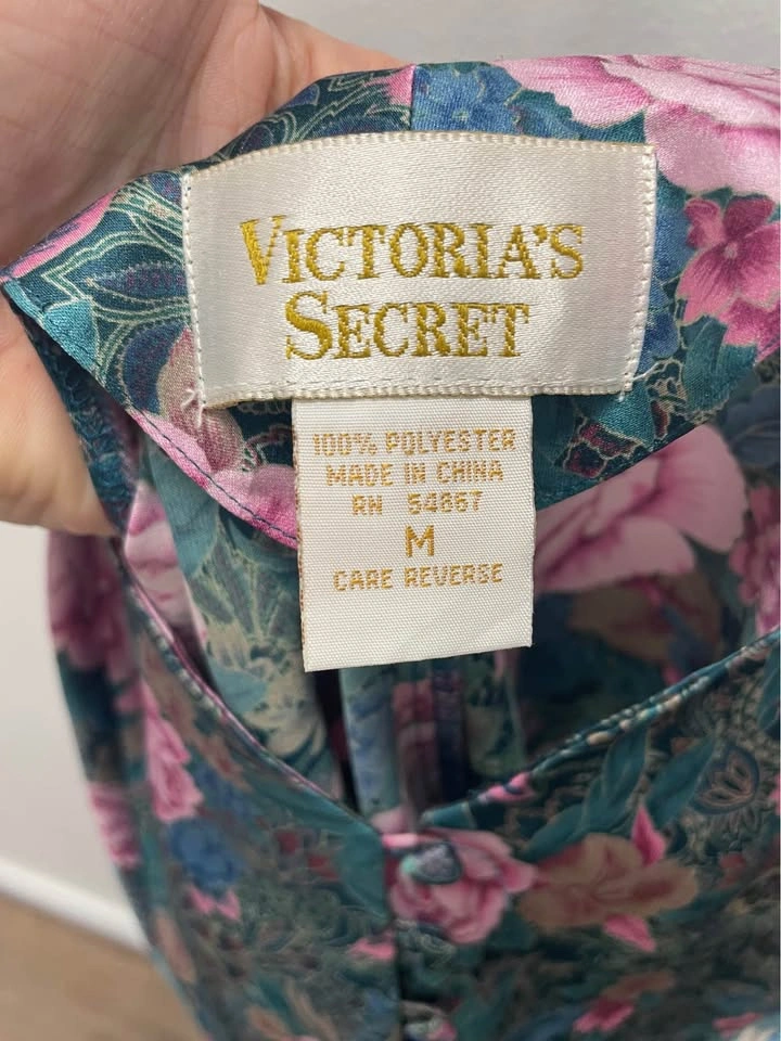 Victoria's Secret Vintage Slip Dress - photo 3