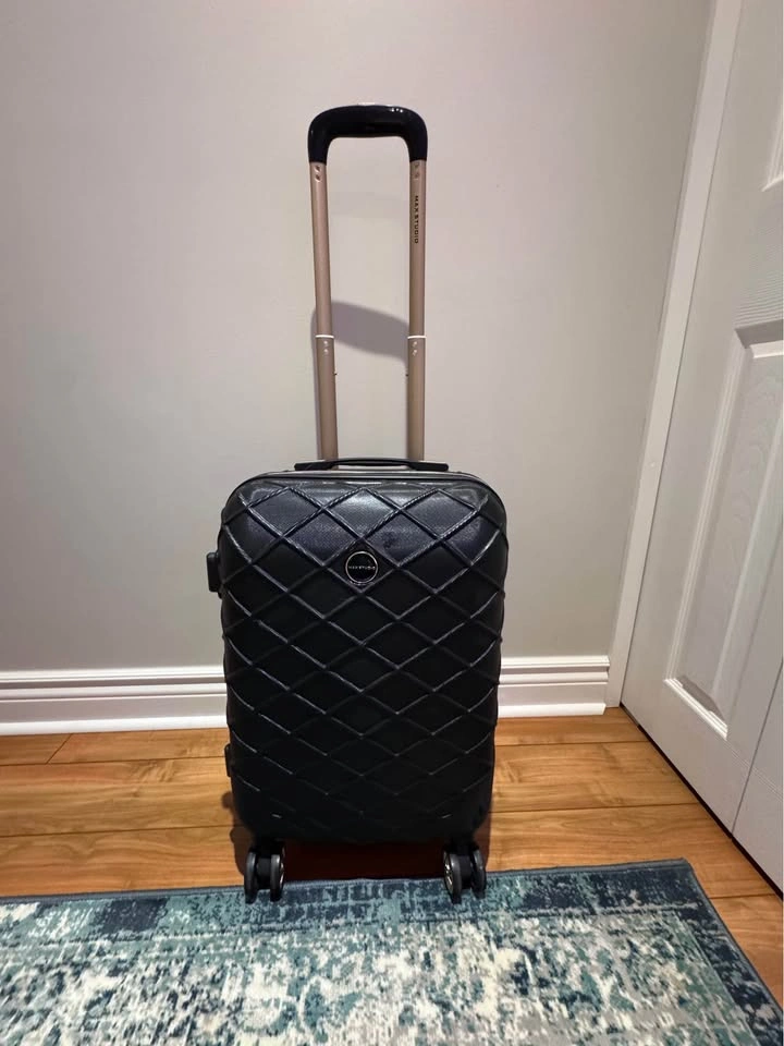 Max Studio Carry-On Luggage - Black Hardshell Spinner - photo 2