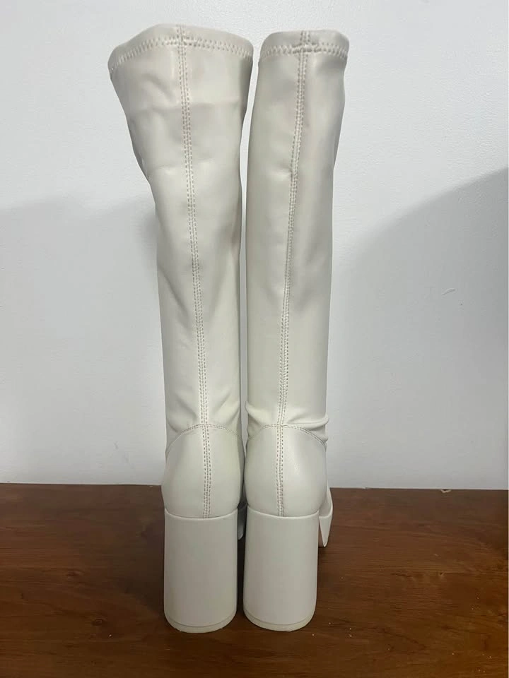 White Platform Boots - photo 3