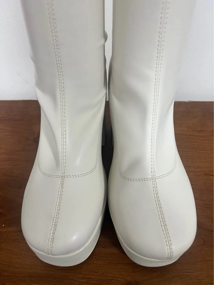 White Platform Boots - photo 5