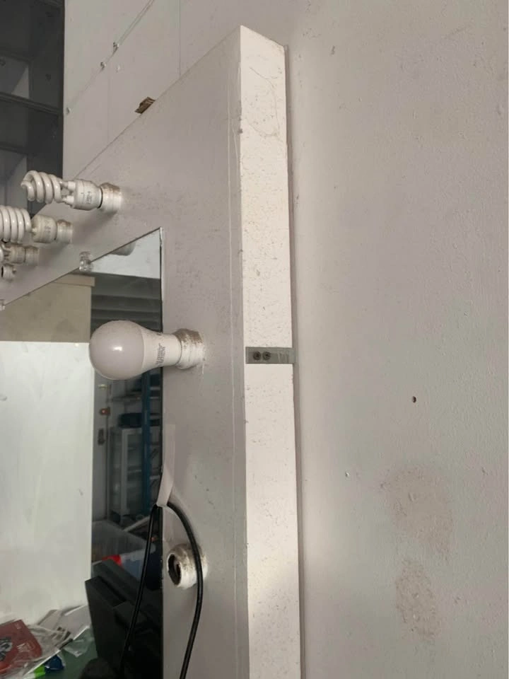 Wall Mounted Makeup Station Mirror - photo 3