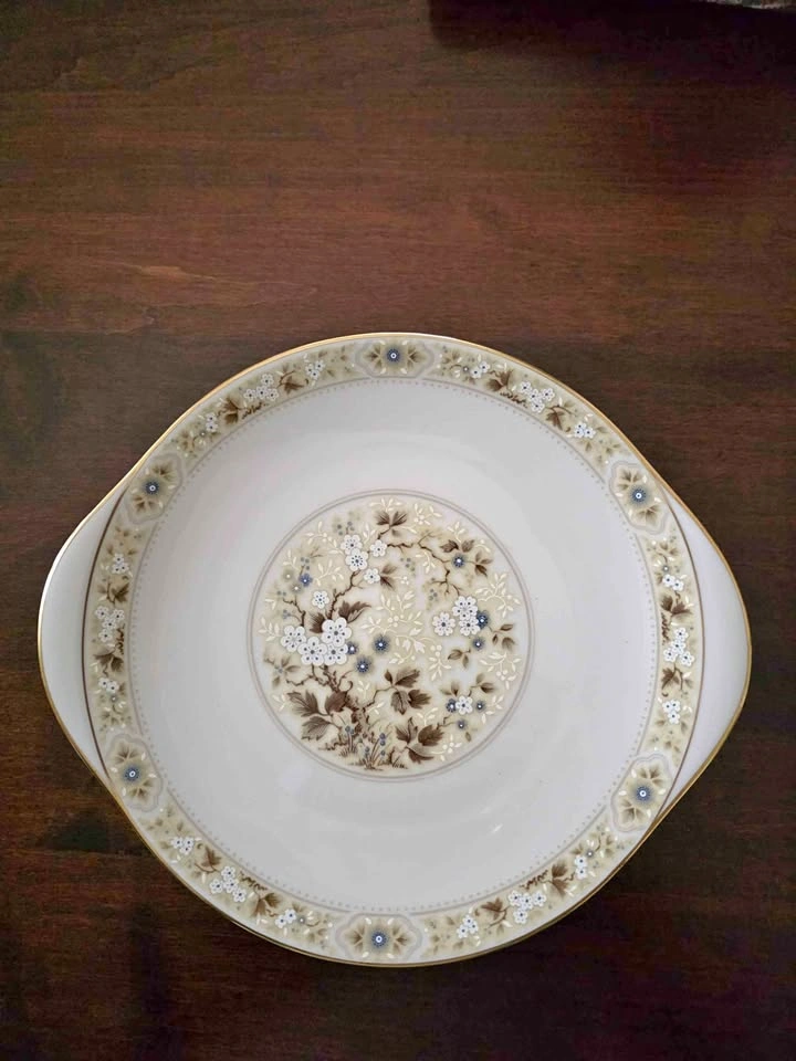 Royal Doulton Mandalay Handled Serving Plate
