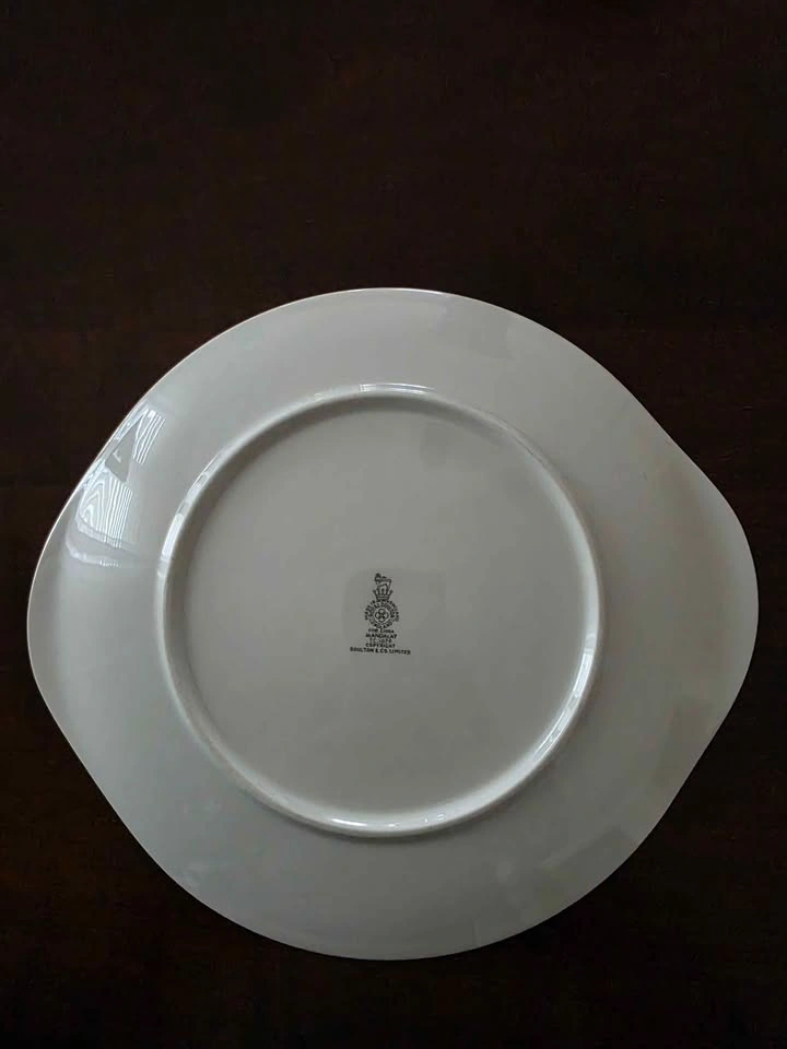 Royal Doulton Mandalay Handled Serving Plate - photo 3