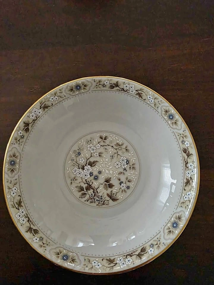 12 Royal Doulton Mandalay Soup/Salad Bowls