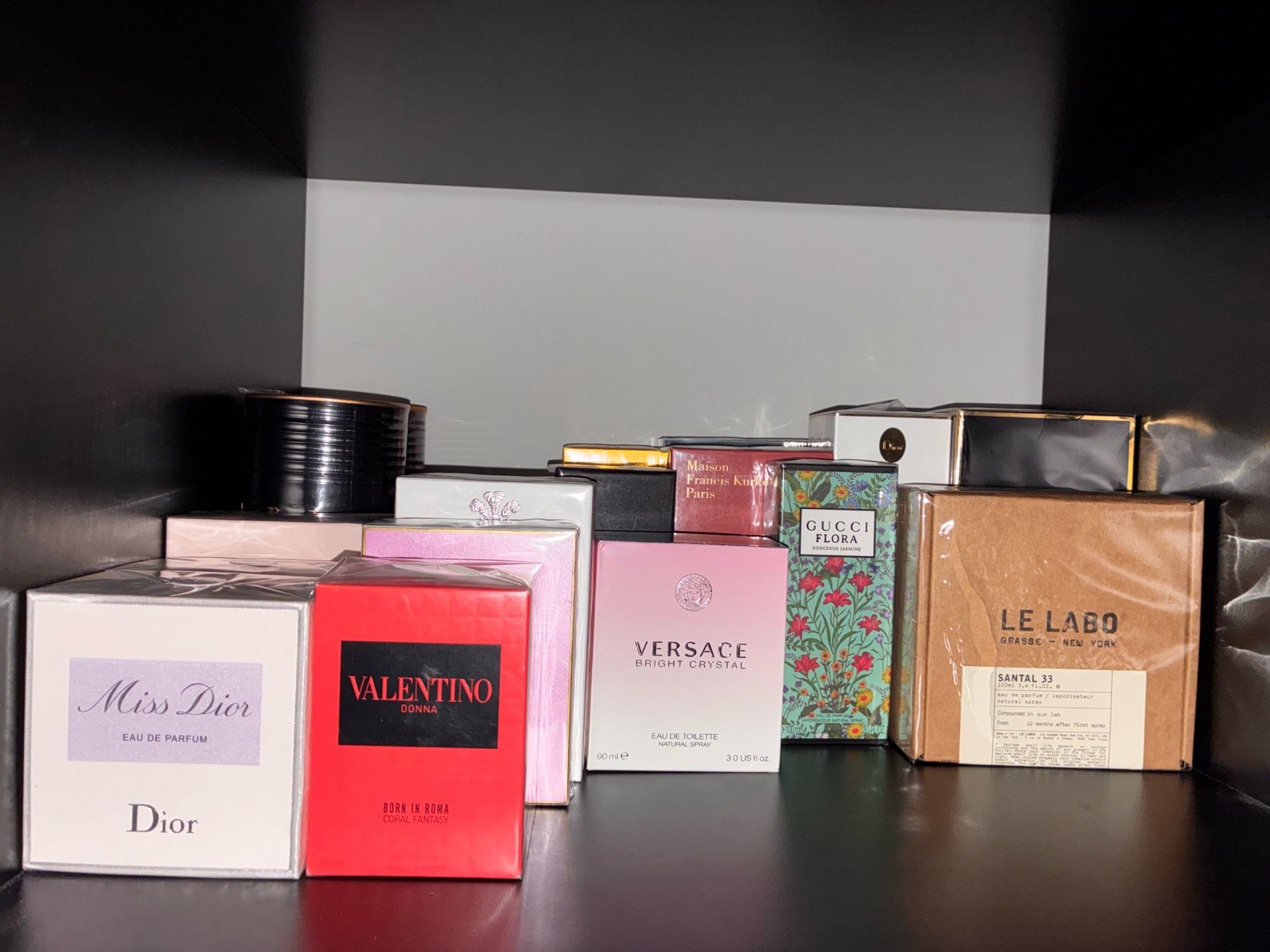 Women's Perfume for Sale - photo 3