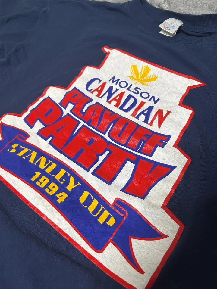 Vintage 1990s Molson Canadian Tshirt - photo 4