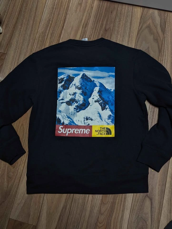 Supreme x The North Face Sweatshirt - photo 3