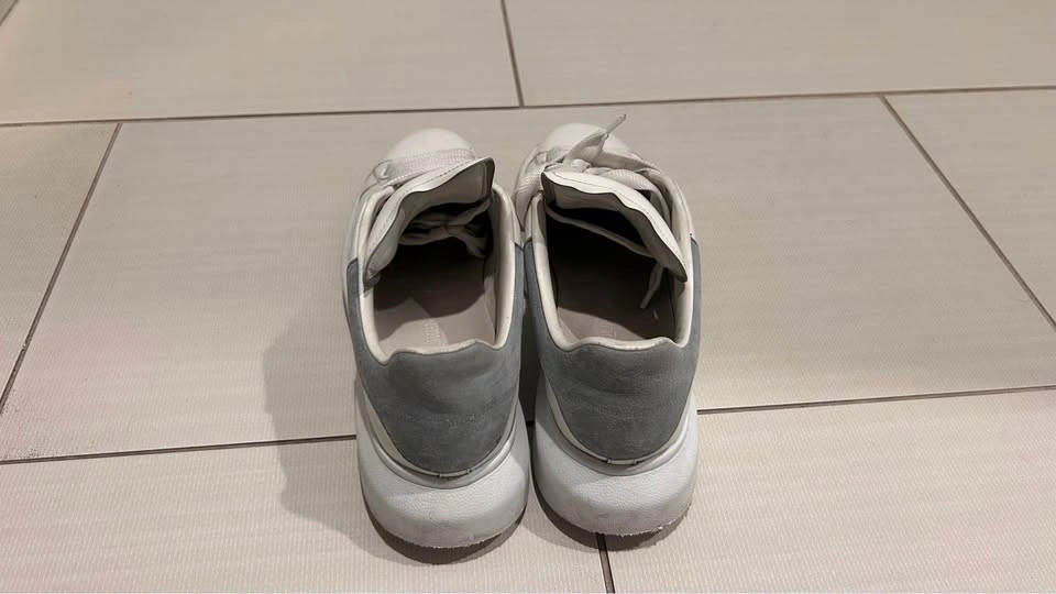 Alexander McQueen Sneakers - photo 3