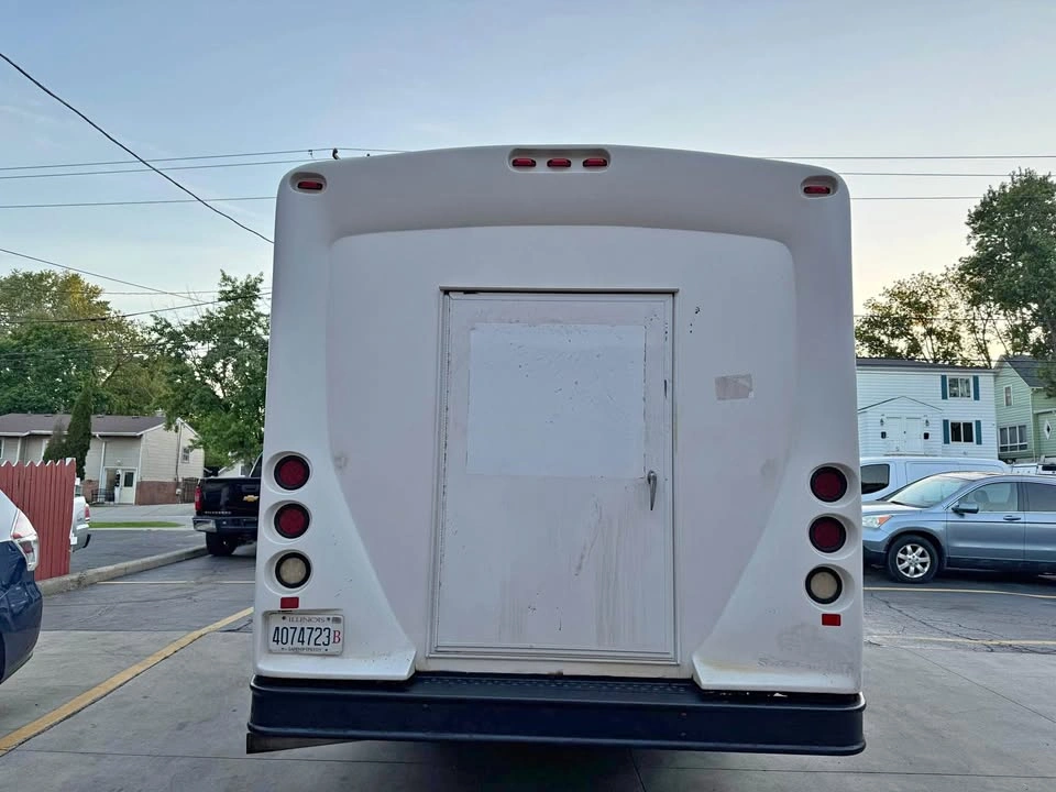 2016 Ford Econoline E350 Super Duty Passenger