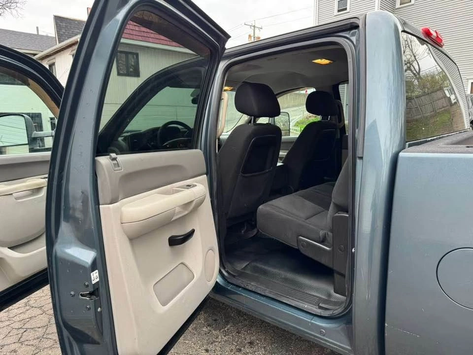 2012 Chevrolet Silverado 2500 HD - photo 5
