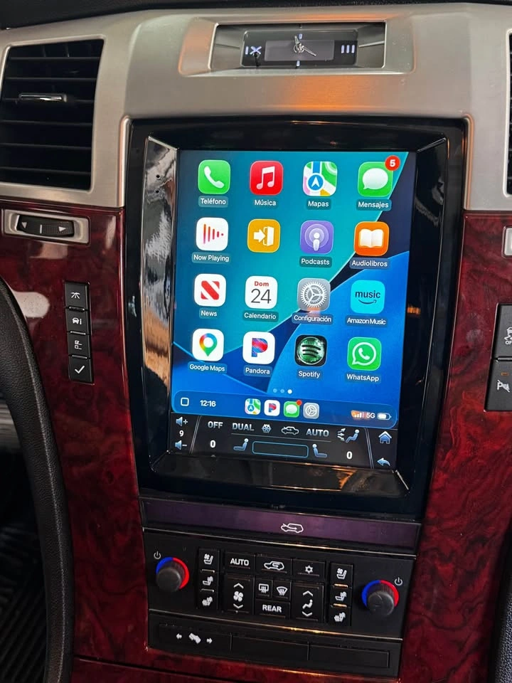 Car Stereo with CarPlay and Android Auto - photo 2