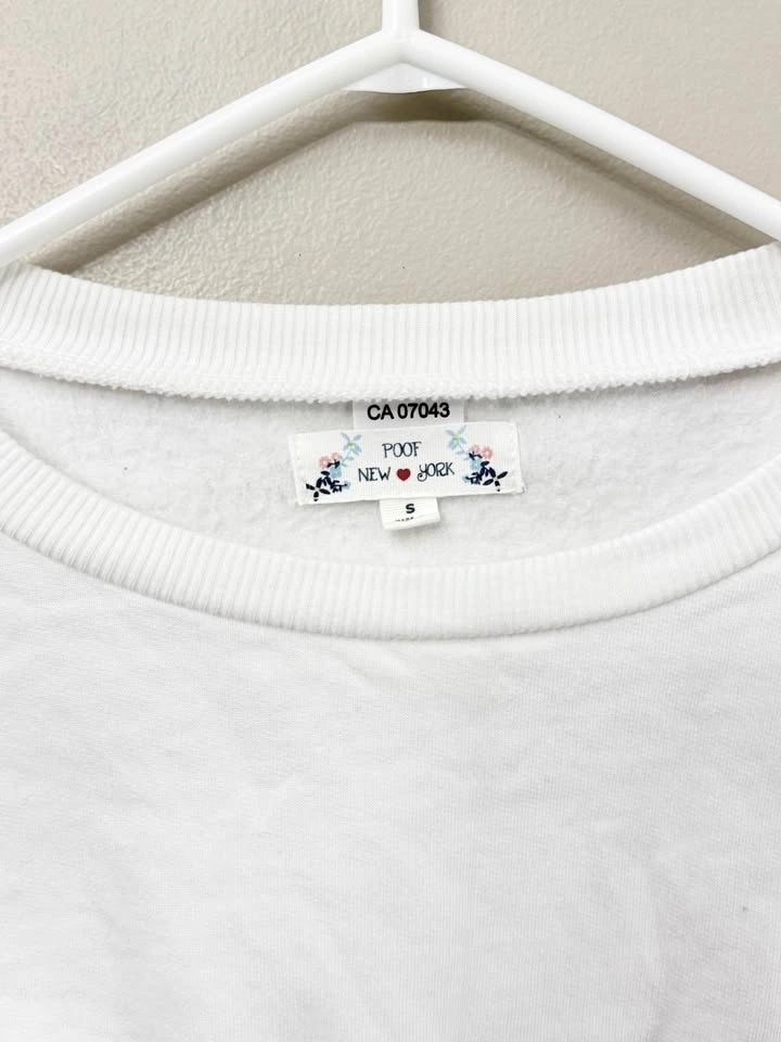 White Crop Top Sweatshirt Women's Small - photo 4