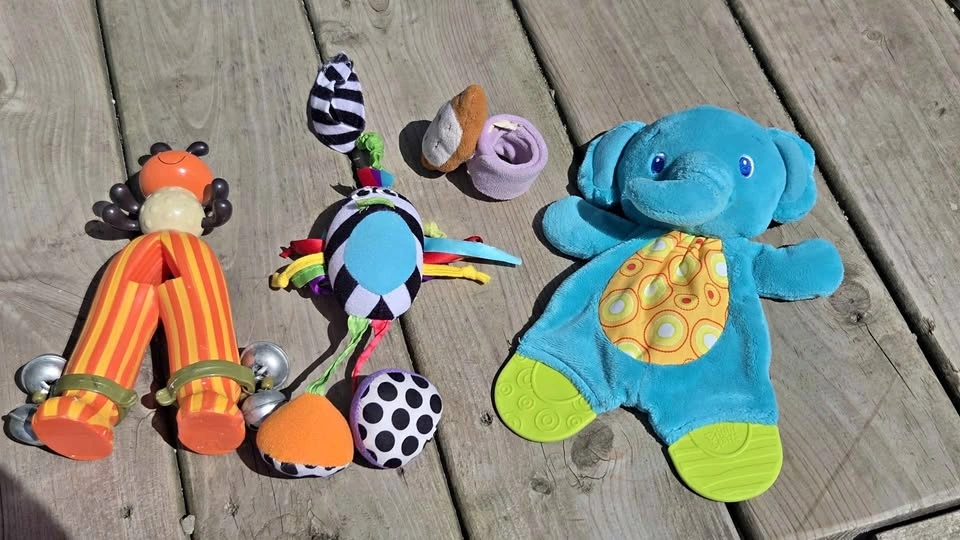 Baby Toys: Bright Starts Elephant Teether, Sassy Birdie, Vintage