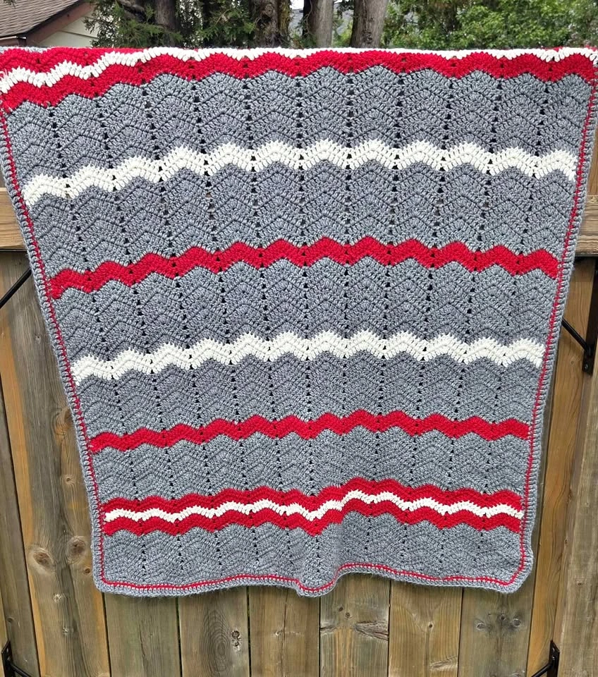 Crochet baby or lap blanket