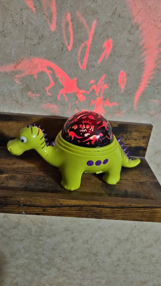 Dan & Darci Dino Projector Night Light