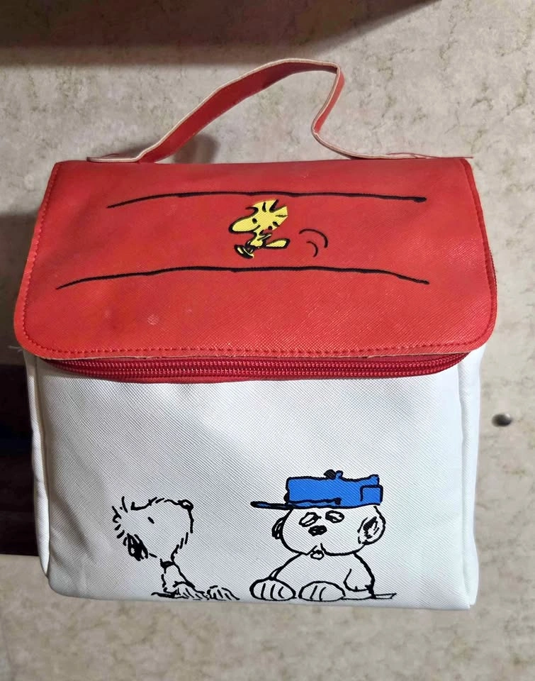 Snoopy House Storage Pouch house shaped