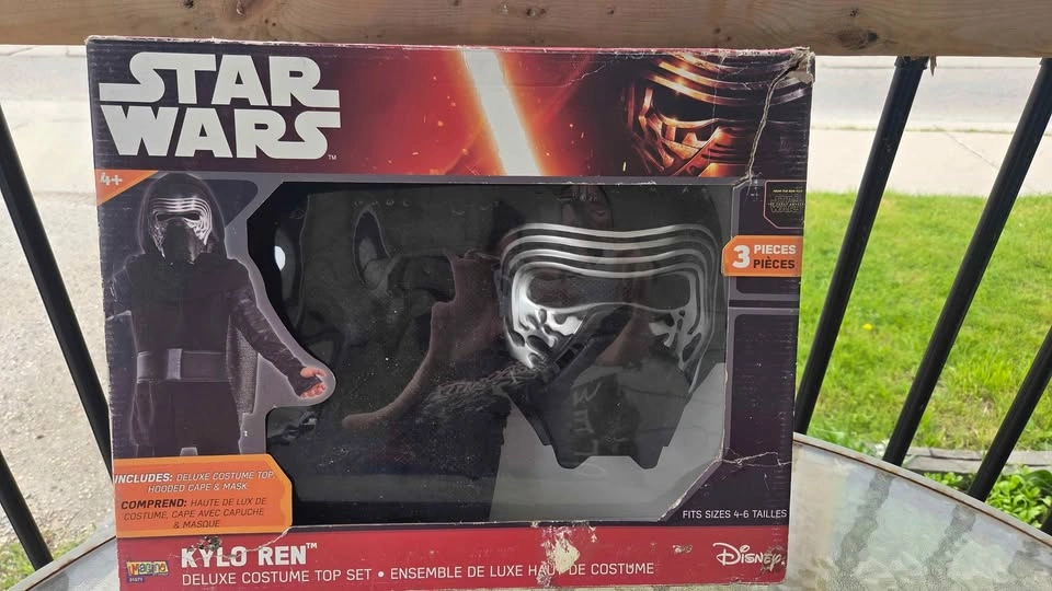 Star Wars Kylo Ren Deluxe Costume Top (Kids 4-6) - photo 3