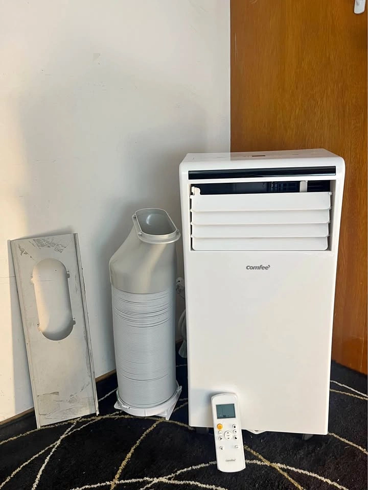 Comfee 5,000 BTU Portable Air Conditioner – Works Perfectly (Rem