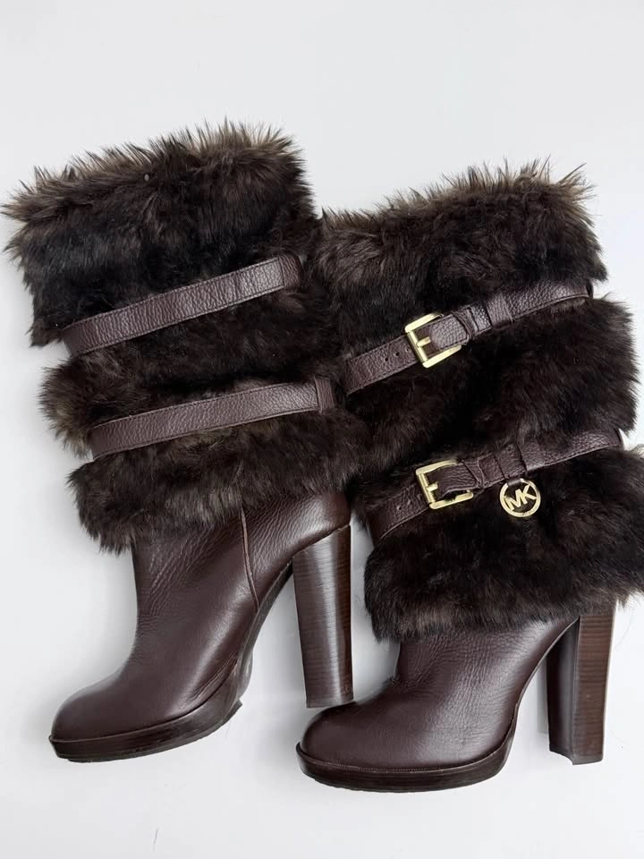 MK Brown Leather & Faux Fur Heeled Boots - Size 7 - photo 2