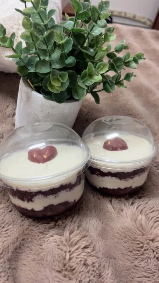Red Velvet Heart Desserts - photo 2