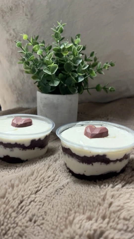 Red Velvet Heart Desserts - photo 4