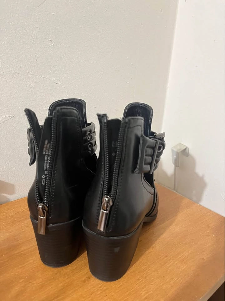 Arizona Ankle Boots - photo 4