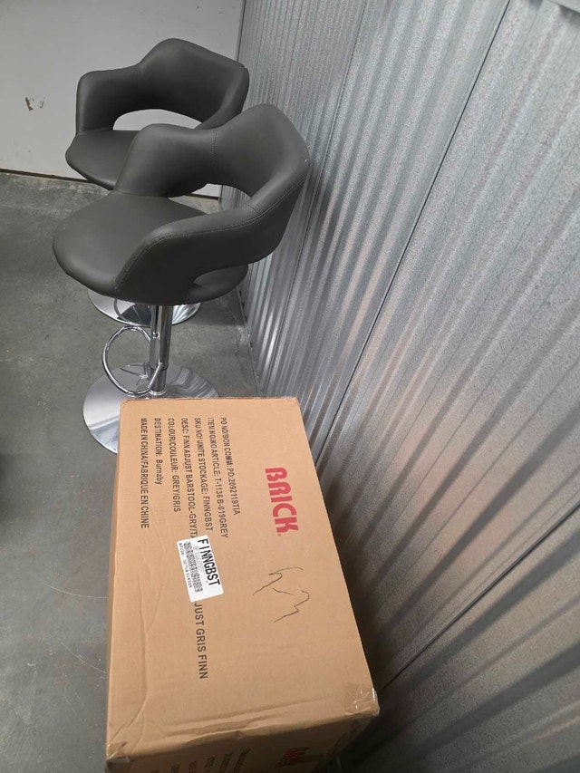 Brick "Fin" Adjustable Barstool - Grey - photo 2