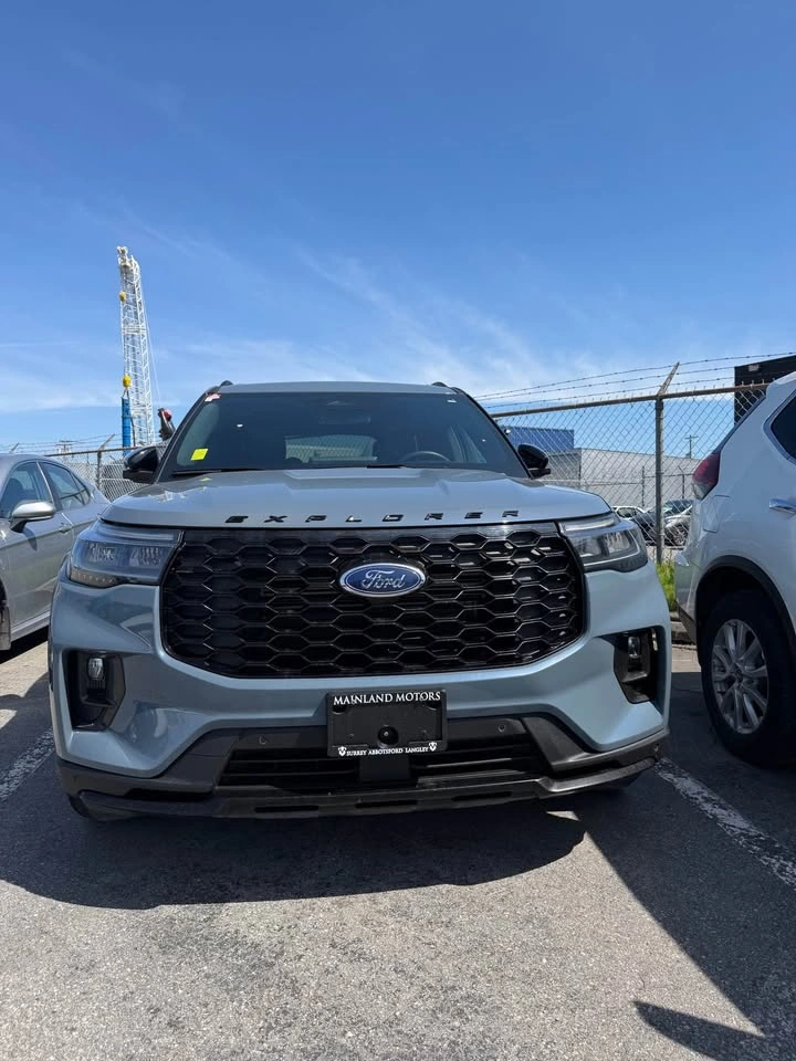 2025 Ford Explorer - photo 4