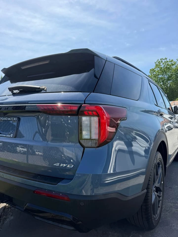 2025 Ford Explorer - photo 5