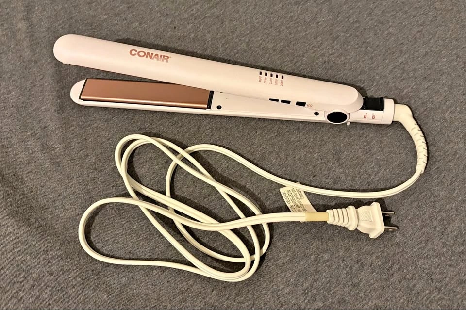 Conair Hair Straightener