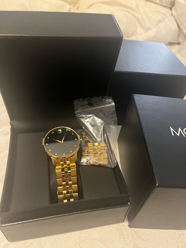 Movado Museum Classic Gold Watch - photo 2
