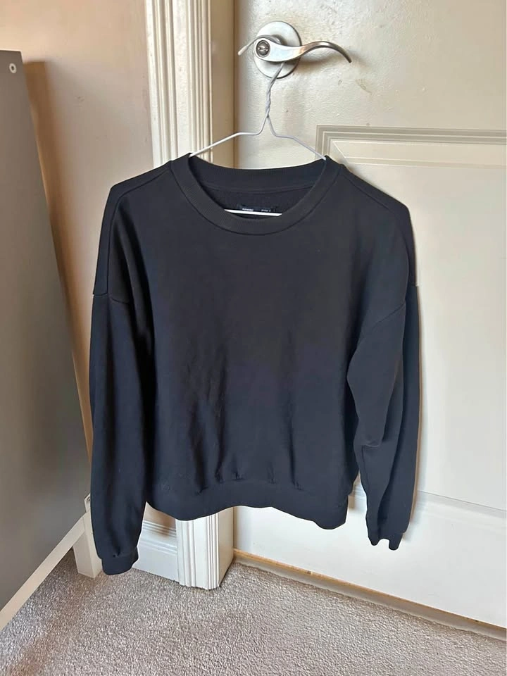 Sinsay black sweatshirt size S