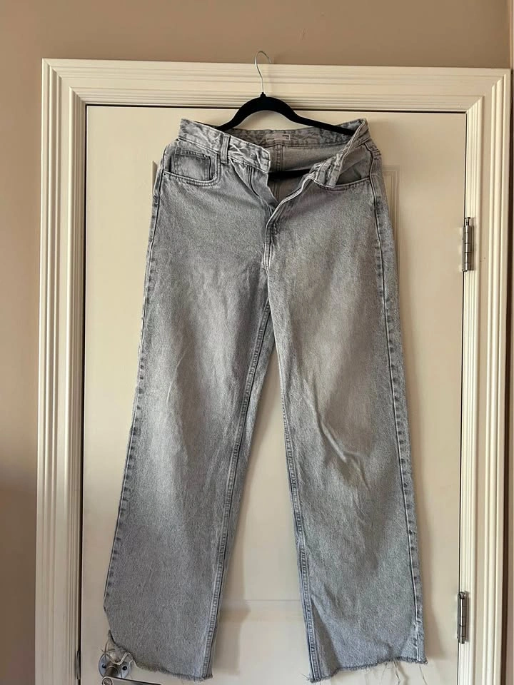 Light Grey Wide Leg Denim Jeans Size 24