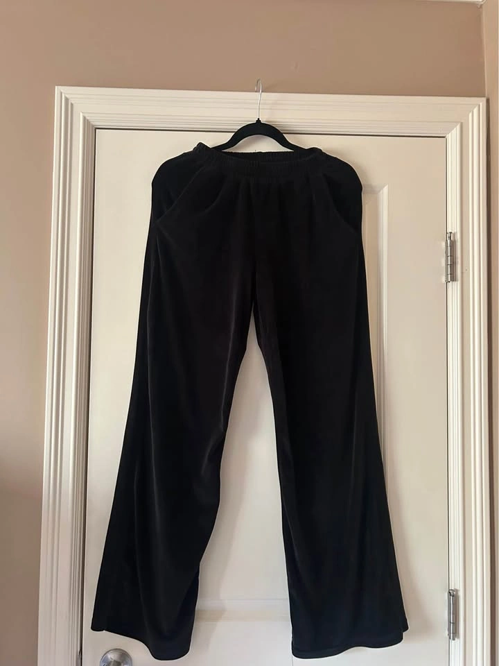 Black Velour Tracksuit Set - photo 3