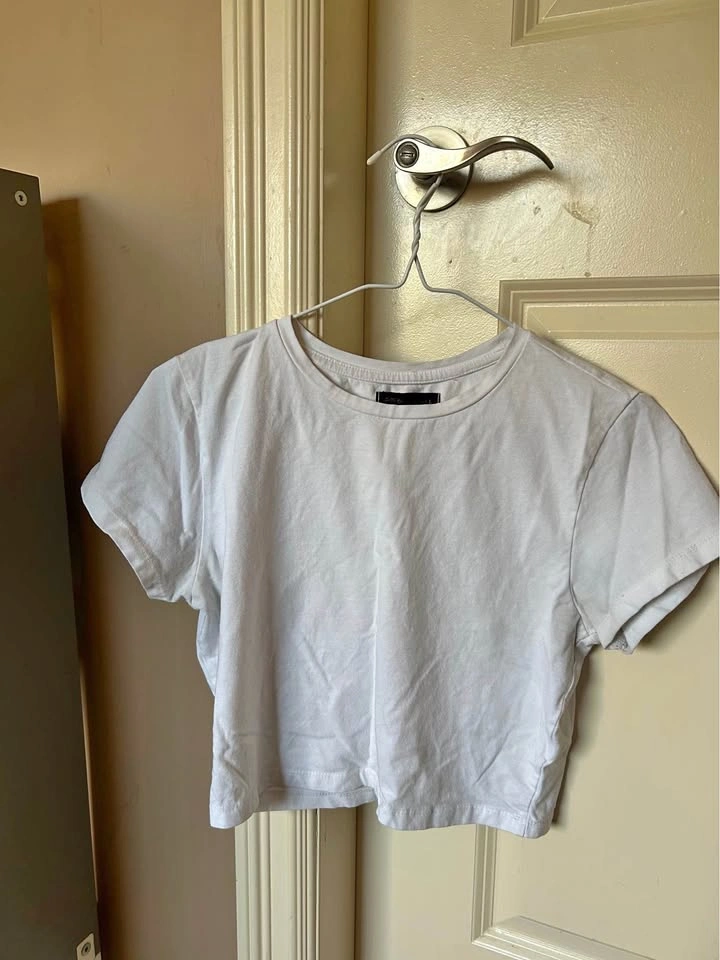 White Basic Crop Top L