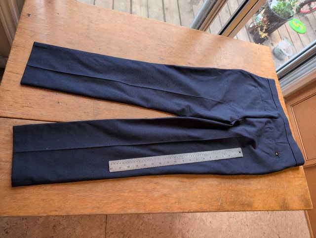 Banana Republic Pants Size 6 Navy - photo 4