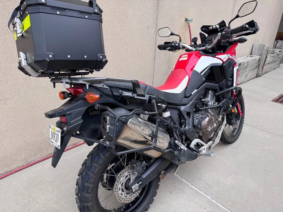 2016 Honda Africa Twin CRF1000L ABS - photo 2