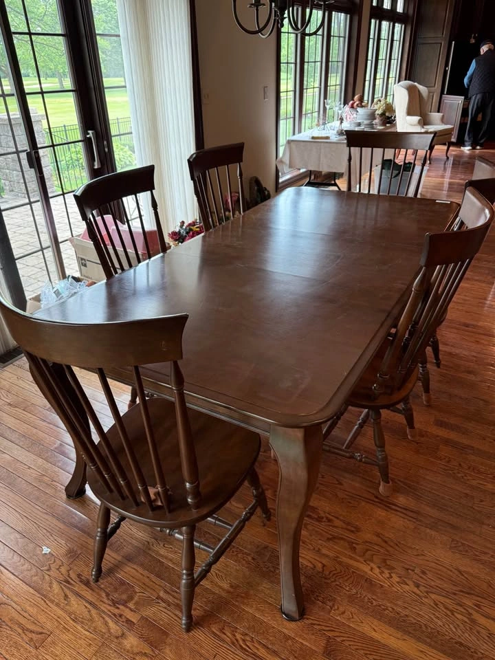 Canadel Wood Table and 6 Chairs - photo 3