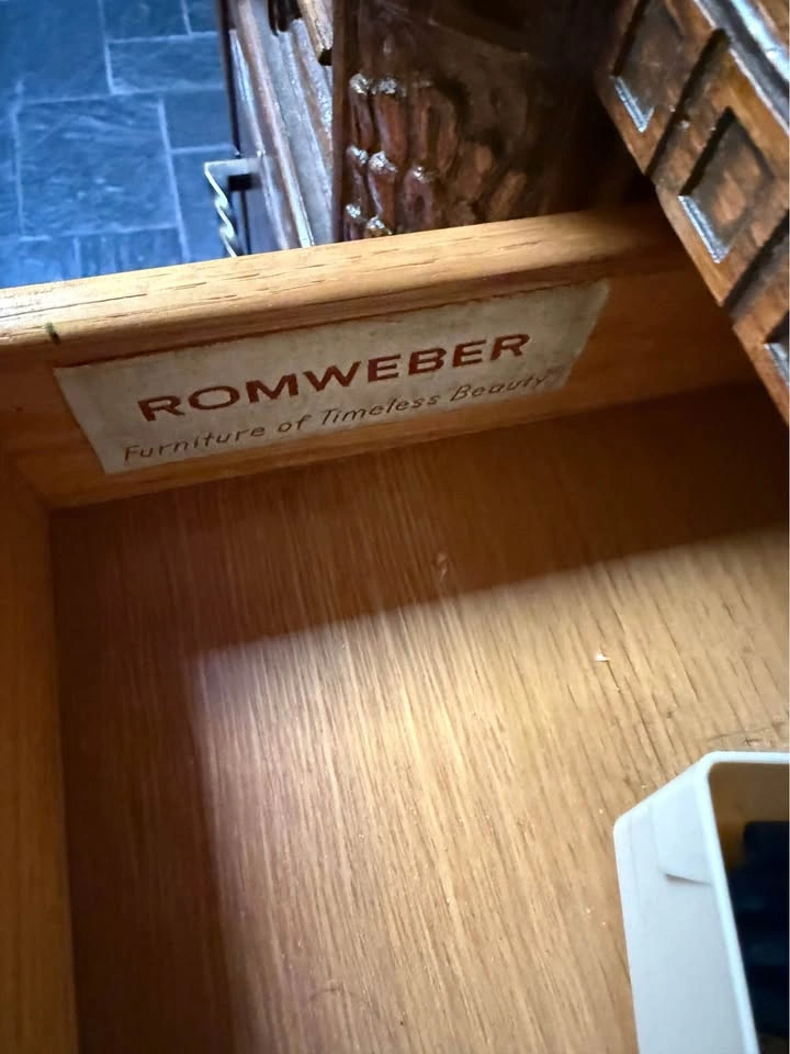 Romweber Large Office Desk & Matching Chair - photo 2