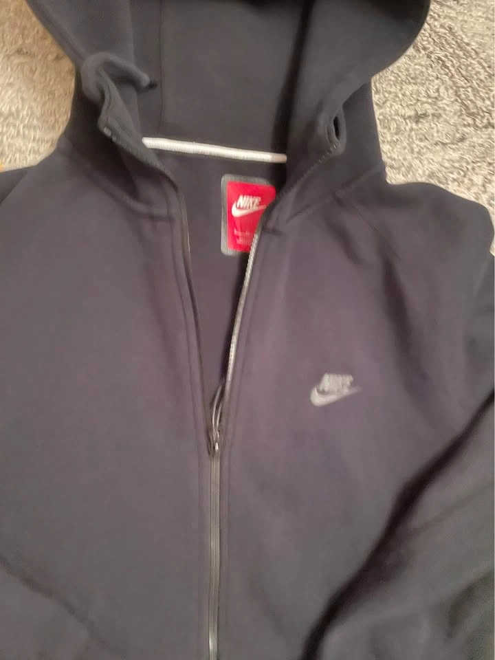 Youth XL Nike Hoodie - photo 2