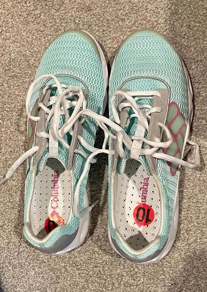 Women's Columbia Adidas Runners Size 10