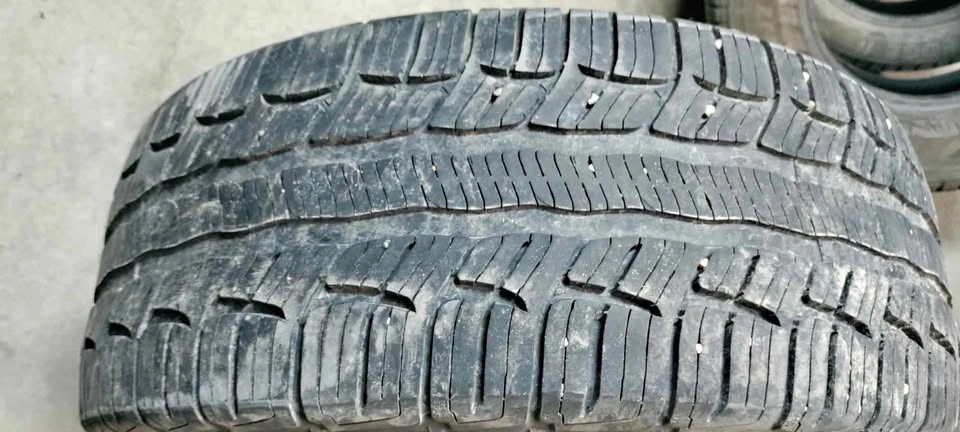 265/50R20 BFGoodrich Allseasons Tire