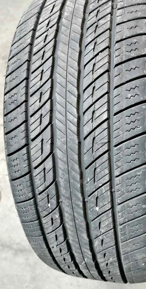 225/50R18 Uniroyal Allseasons Tire