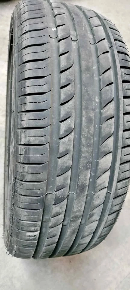 215/45R18 Goodride Allseasons Tire