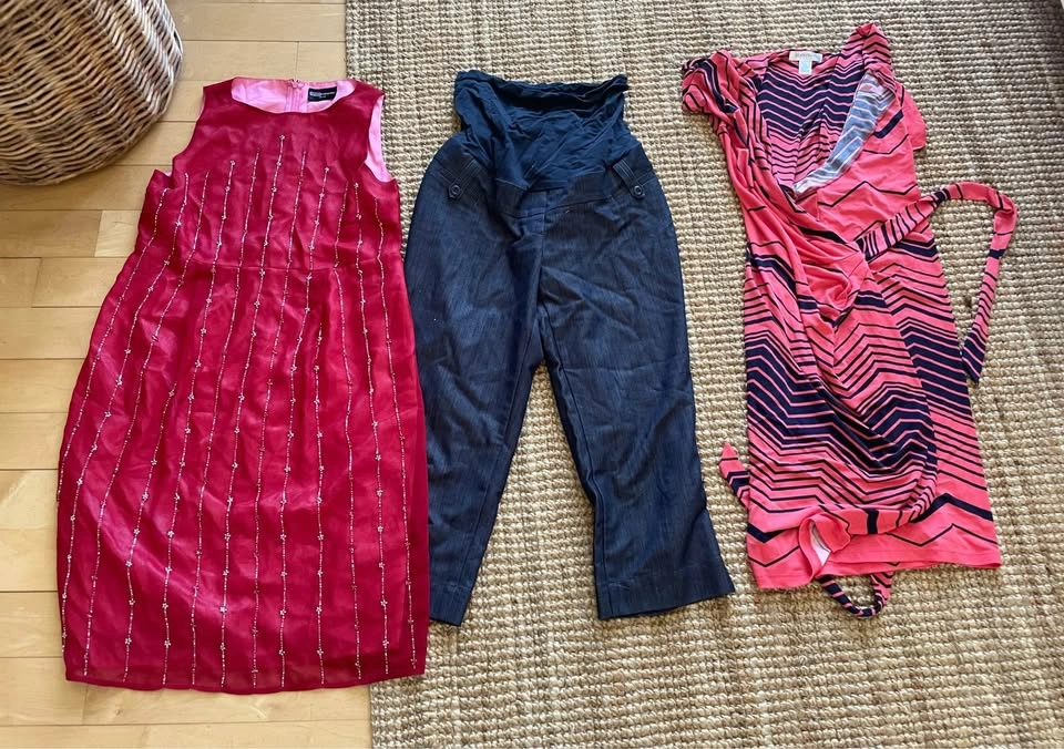 12-piece Women's Small Summer Maternity Lot - photo 2