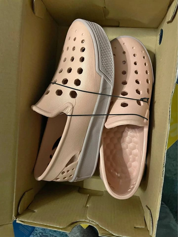 New kids size 1 slip on summer shoes